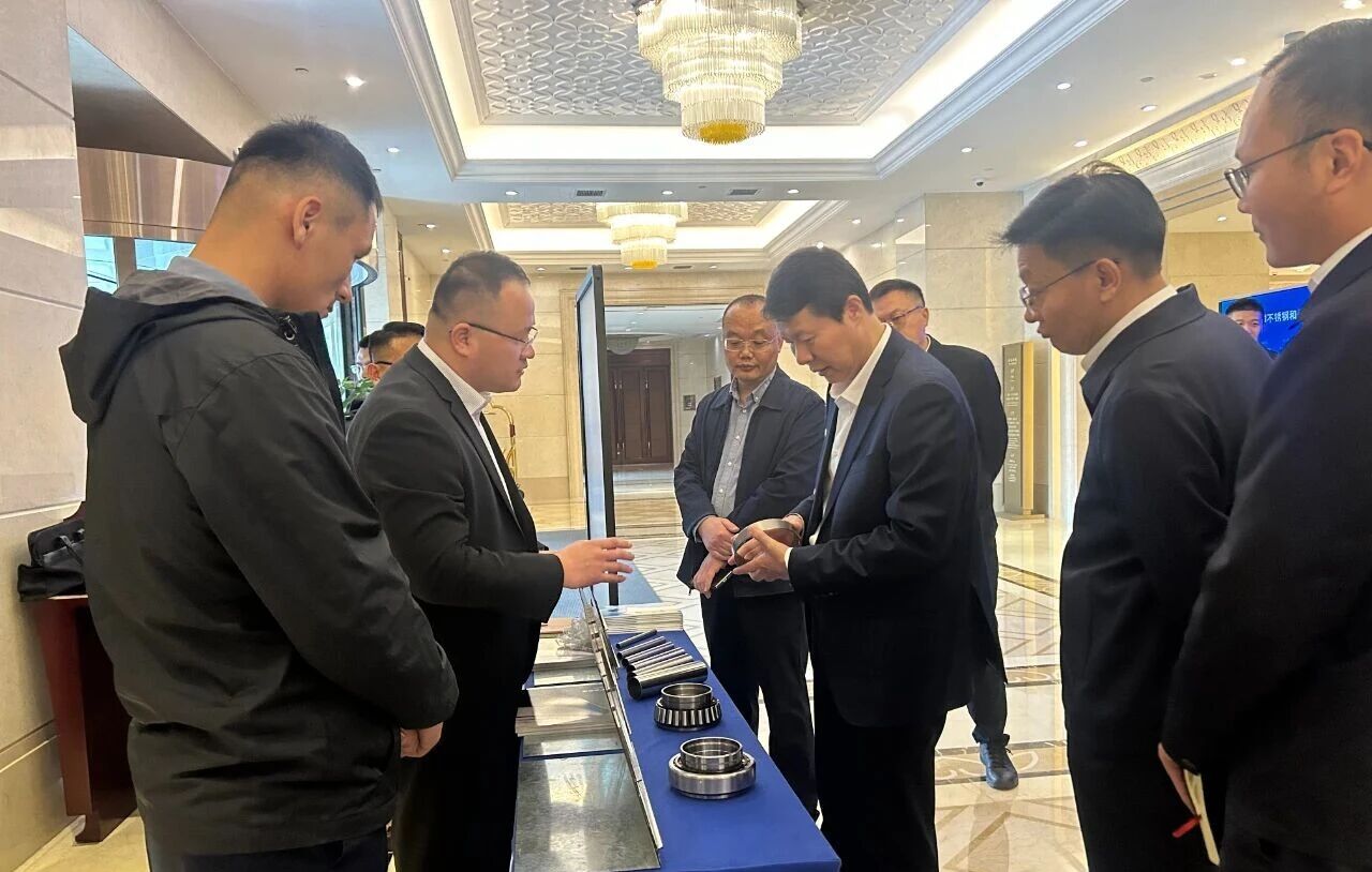 盛阳集团参加临沂市高端不锈钢和先进特钢产业链项目推进会